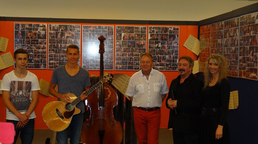 Ausstellung musikalisch er&ouml;ffnet