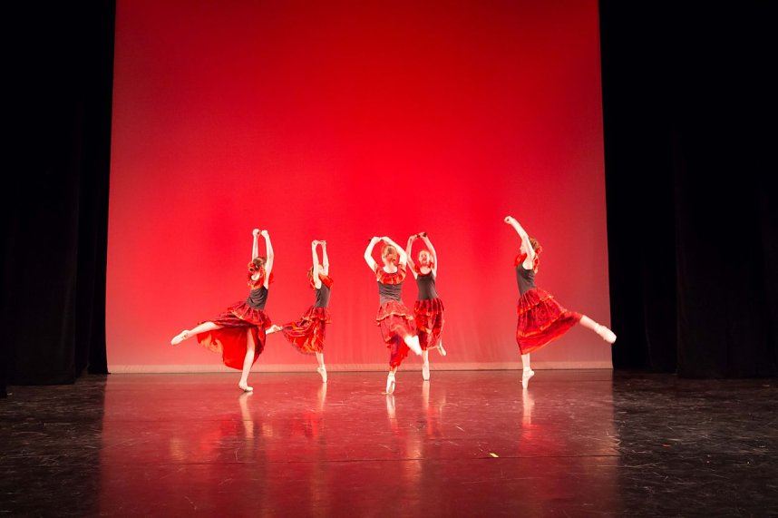 Tanzschule Taimba feierte ihr 10-j&auml;hriges Bestehen im Theater Nordhausen