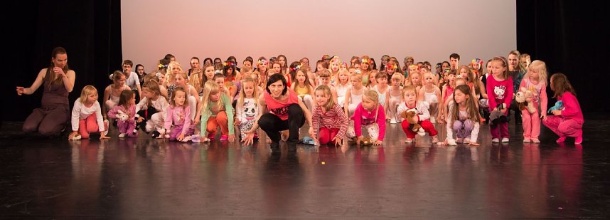 Tanzschule Taimba feierte ihr 10-j&auml;hriges Bestehen im Theater Nordhausen