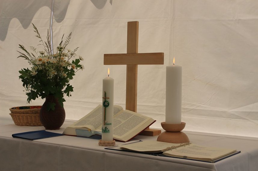 Open Air Gottesdienst in Neustadt