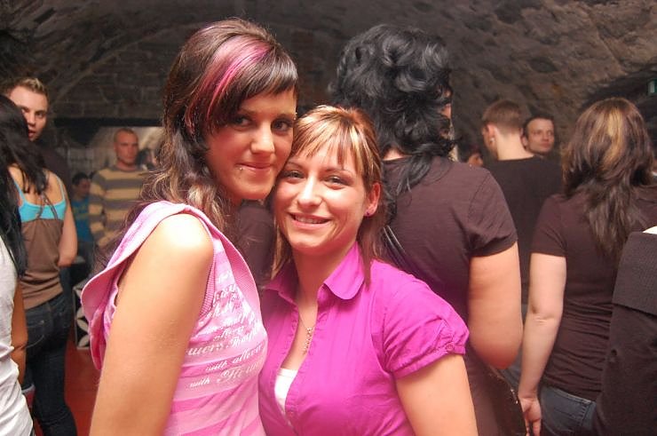 House Sensation im Grease.NNZ-City Scout on Tour