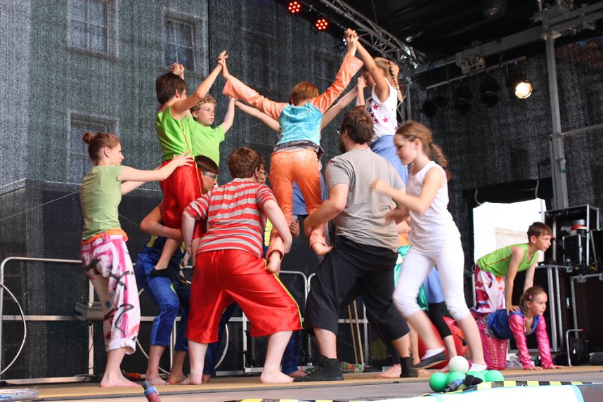 Zirkus Zappelini beim Rolandsfest