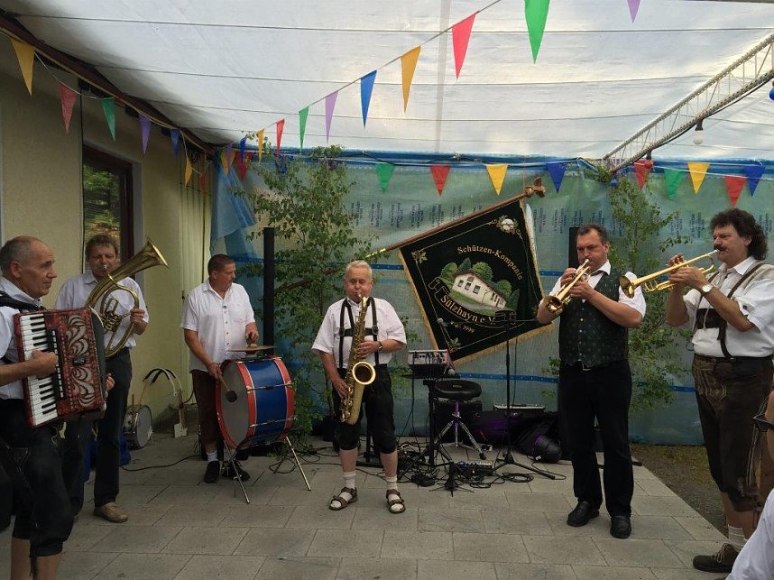 Sch&uuml;tzenfest in S&uuml;lzhayn