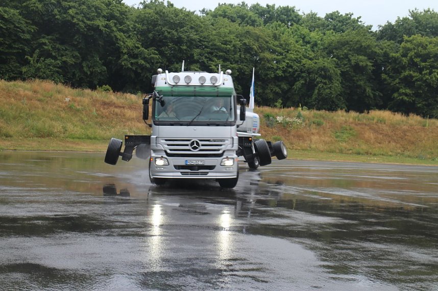 5. Berufsaktionstag auf dem Nordh&auml;user Autodrom