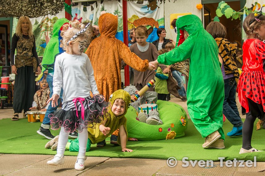 "Kleine Strolche" im Dschungelfieber