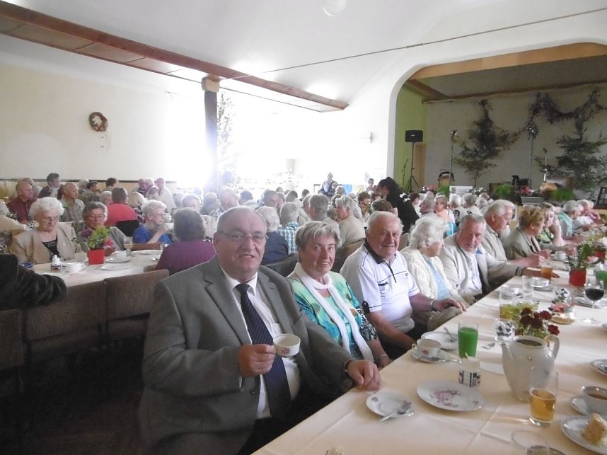 Der Nordh&auml;user Bund der Vertriebenen zu Gast in Uthleben