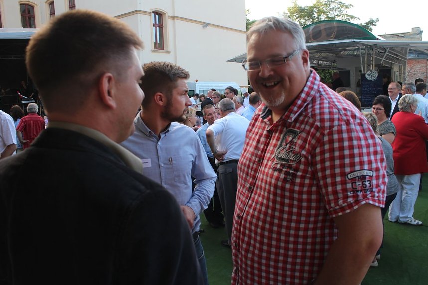 Sommerfest vor dem Nordh&auml;user Landratsamt