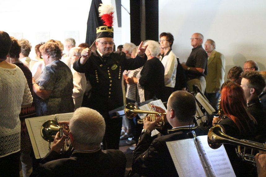 Zum Bergmannsfestes wurde in Sollstedt auch die neue Festhalle er&ouml;ffnet