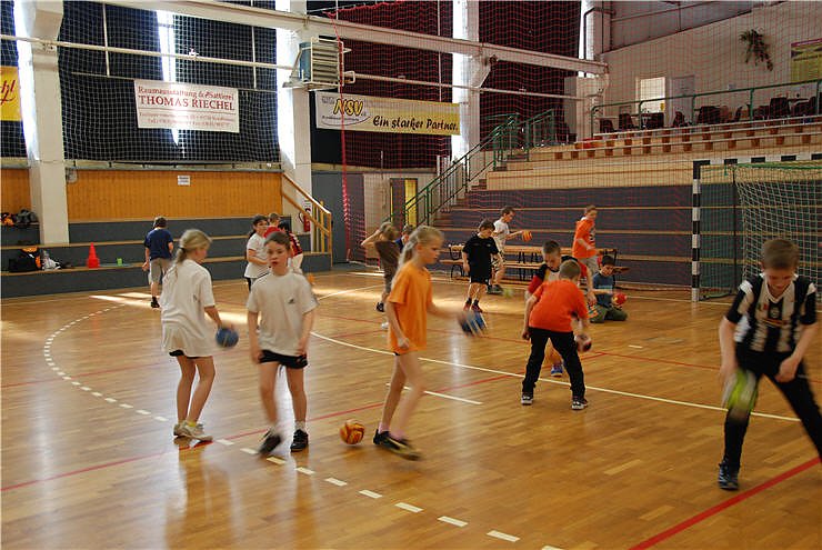 Handball-Oster-Camp. NNZ-City Scout on Tour