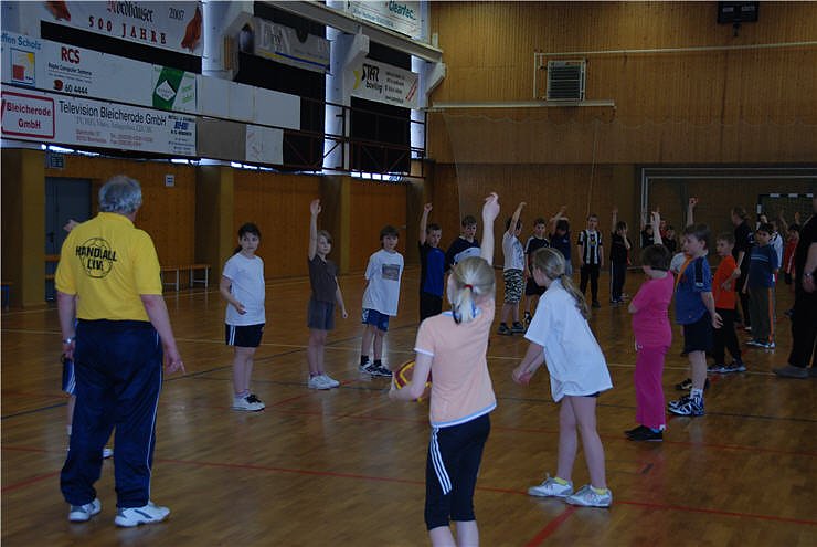 Handball-Oster-Camp. NNZ-City Scout on Tour