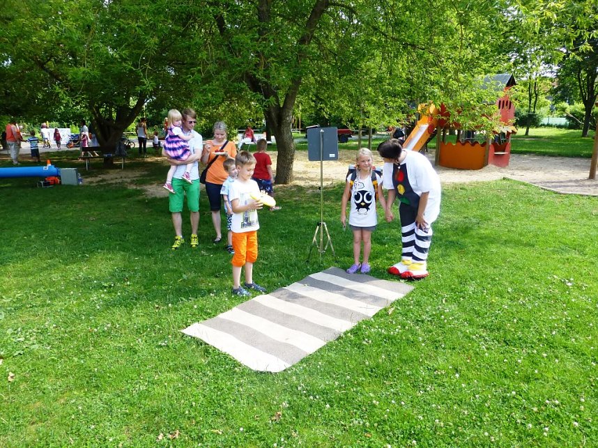 Kinder im Stra&szlig;enverkehr