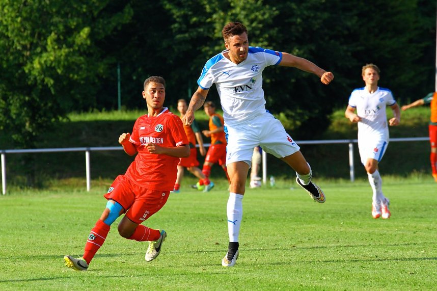 2:1 gewinnt Wacker Nordhausen gegen Hannover 96 (U23)