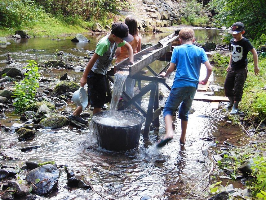 Schatzsucher in der Langen Wand