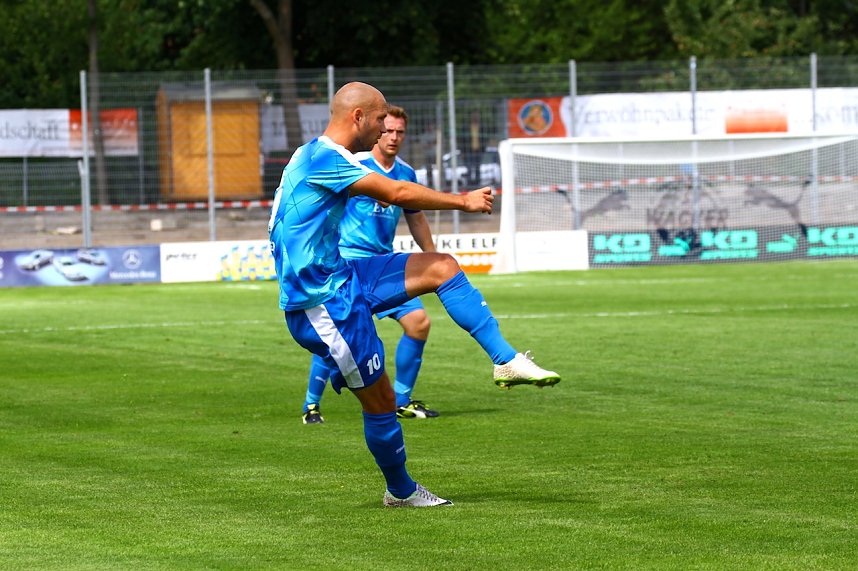 Wacker gewinnt 2:0 gegen Neustrelitz