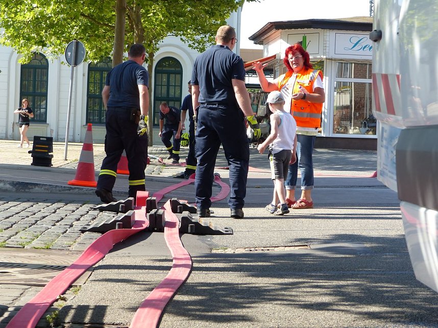 Lok-Spektakel im Bahnhof Nordhausen - zweimal eine "01"