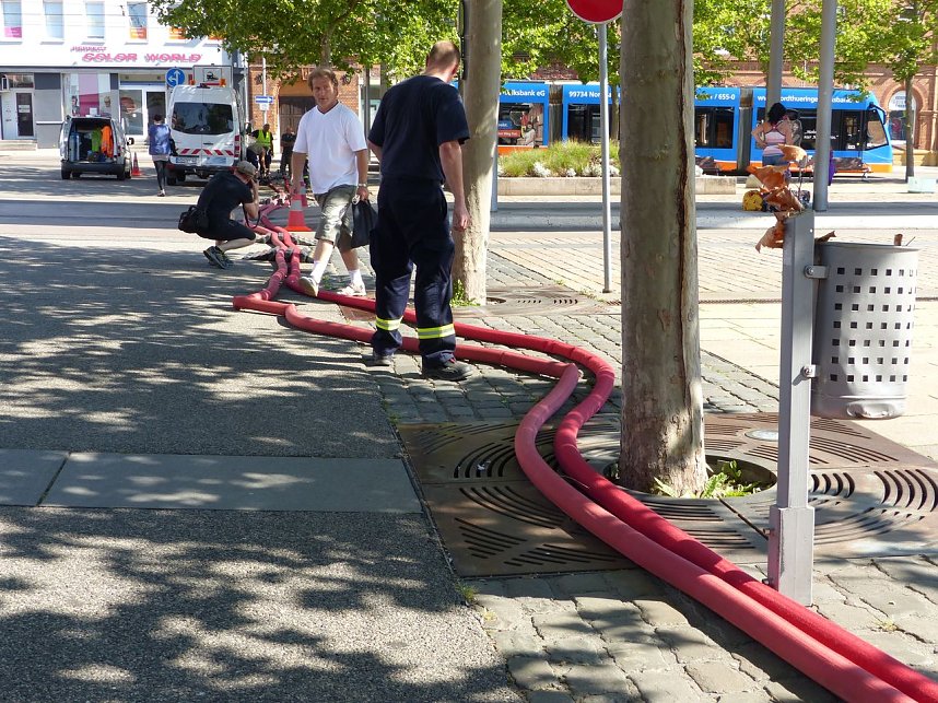 Lok-Spektakel im Bahnhof Nordhausen - zweimal eine "01"