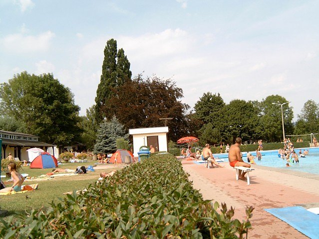 Spiel und Spa&szlig; im Salzaquellebad