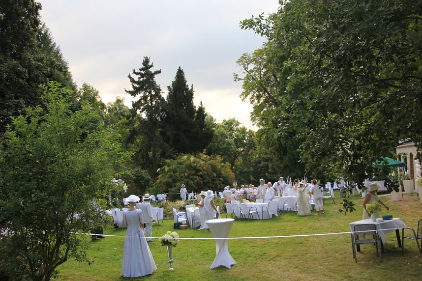 Erstes "Dinner en Blanc"