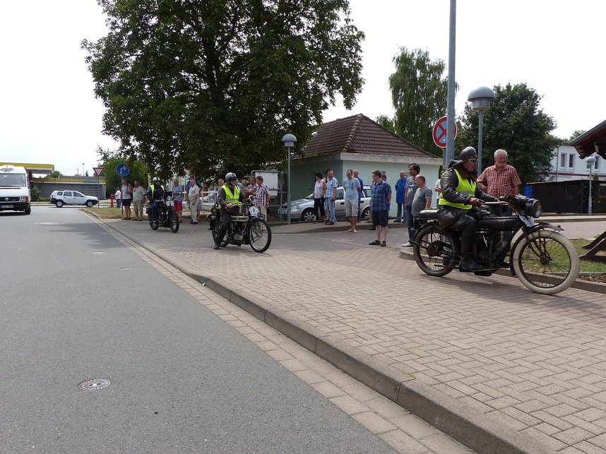 Mehr als 100 Jahren auf den R&auml;dern