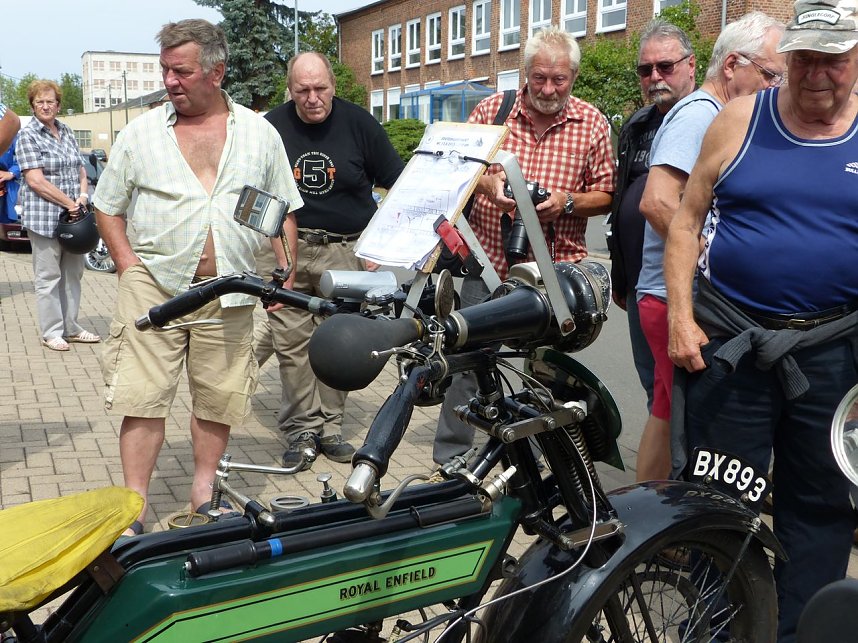 Mehr als 100 Jahren auf den R&auml;dern