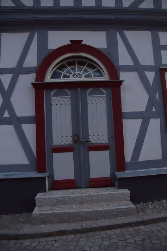 Stadt- und Sonnenansichten