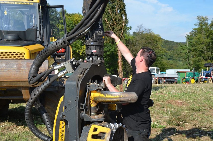 9. Schleppertreffen in Hermannsacker