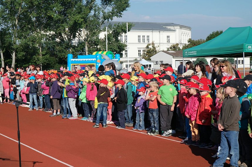 Schulanfangsaktion 2015 auf dem Hohekreuzsportplatz in Nordhausen