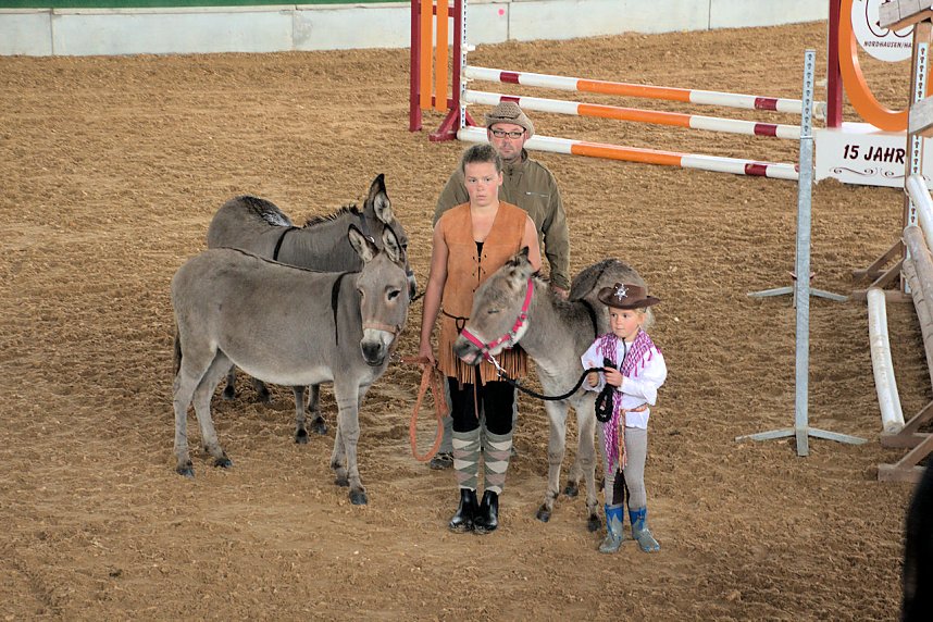 Archeschau auf der Forstfarm