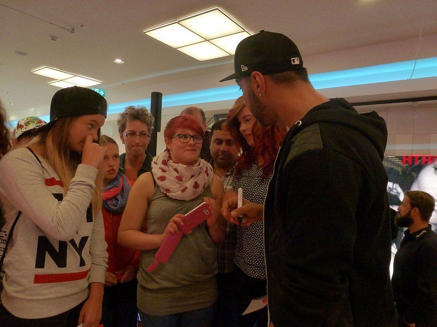Mehrzad Marashi in der Nordh&auml;user Marktpassage