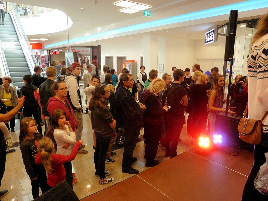 Mehrzad Marashi in der Nordh&auml;user Marktpassage