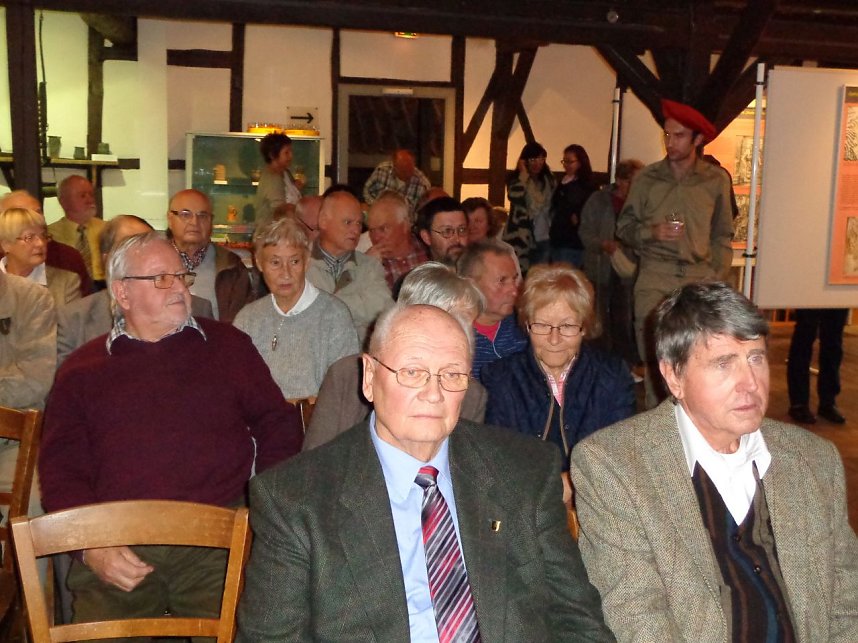 Ausstellung er&ouml;ffnet