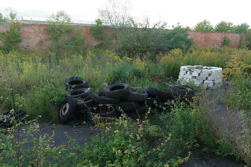 Brand in alter Lagerhalleq