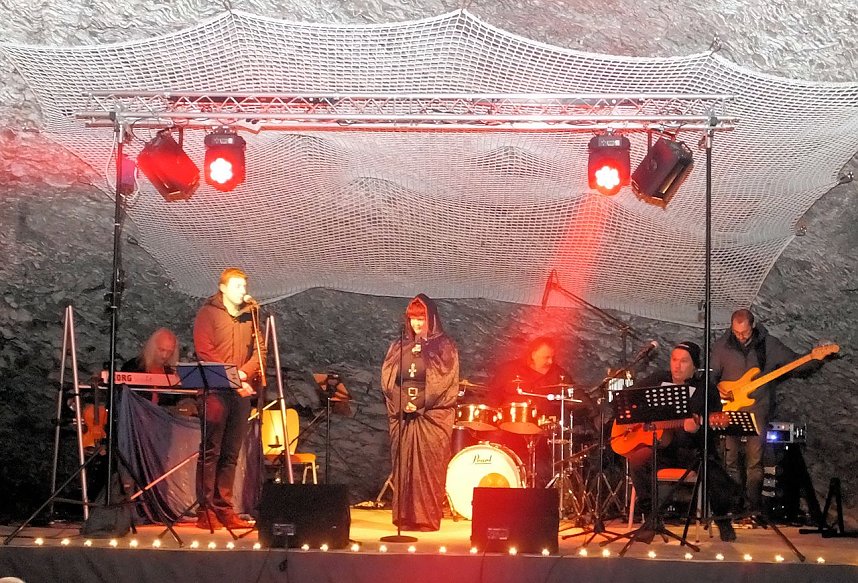 Barbarossa wird munter