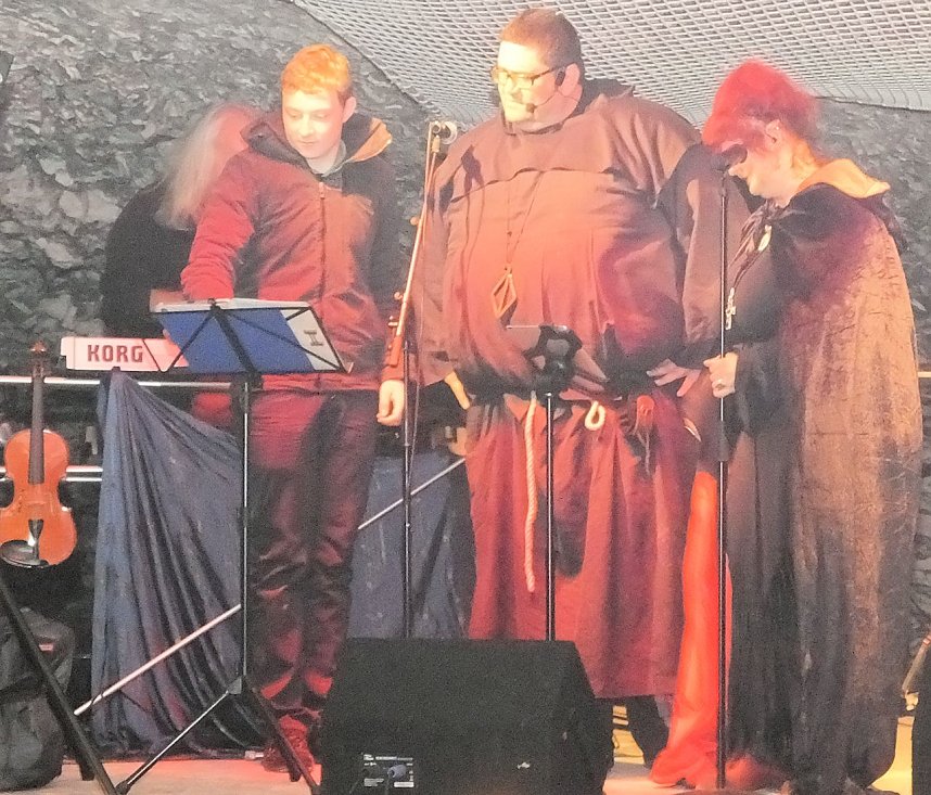 Barbarossa wird munter