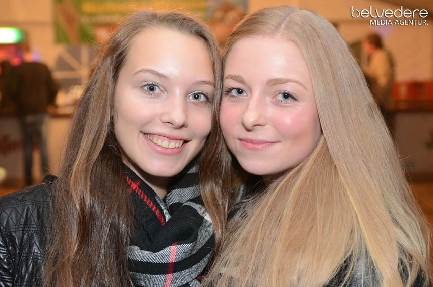 Club-Nacht er&ouml;ffnete Kirmes in Bielen