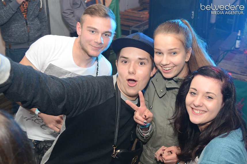 Club-Nacht er&ouml;ffnete Kirmes in Bielen