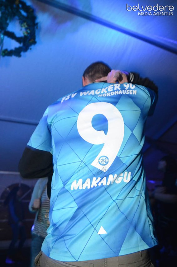 Club-Nacht er&ouml;ffnete Kirmes in Bielen