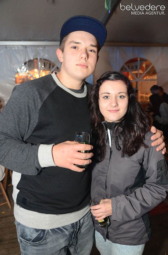 Club-Nacht er&ouml;ffnete Kirmes in Bielen