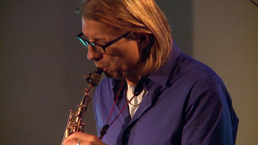 FAVO feat. SANDER DE WINNE 