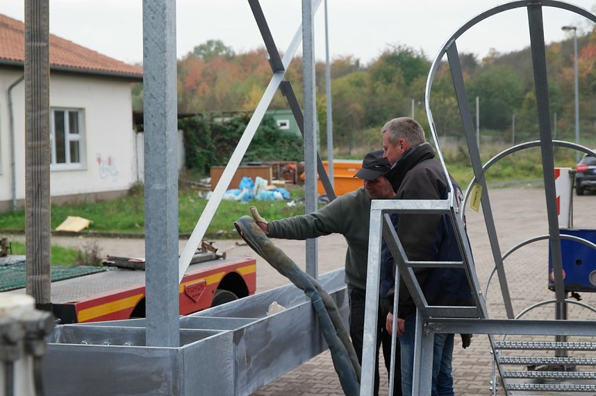 Angehoben, aber nicht weiter...