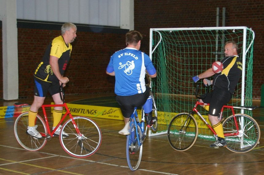 Altstadt-Br&uuml;derpaar macht viel Boden gut