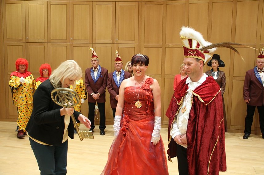 Die Narren aus Salza &uuml;bernehmen das Regiment