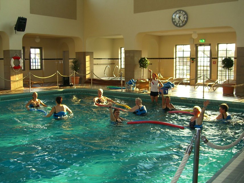 Gesunder Trend im Wasser - Aquafitness