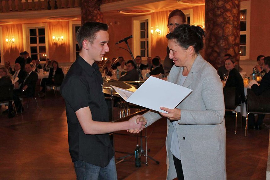 Die 21 besten Auszubildenden der Region ausgezeichnet