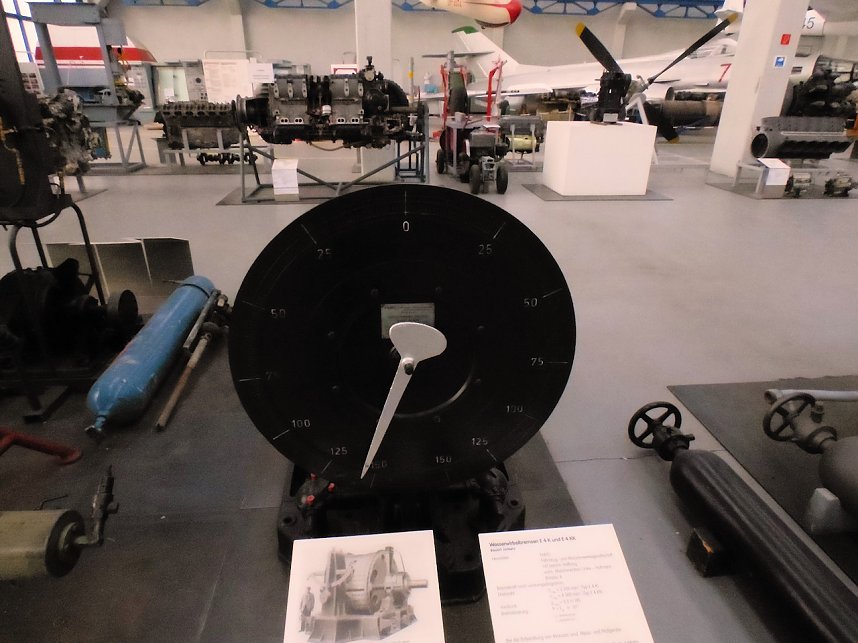 Besuch im Flugzeugmuseum Dessau