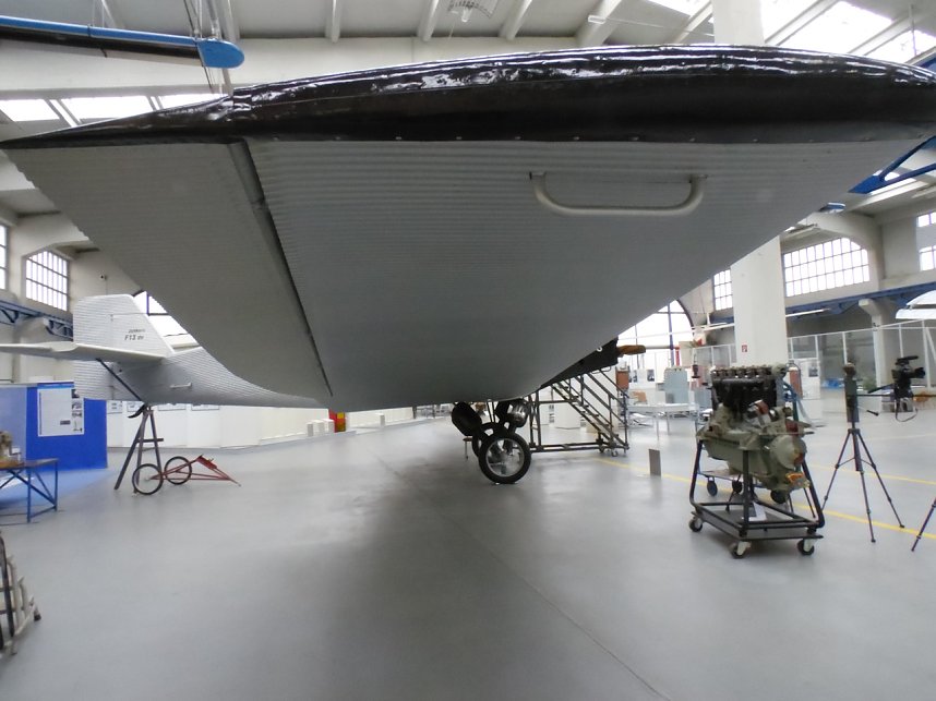 Besuch im Flugzeugmuseum Dessau