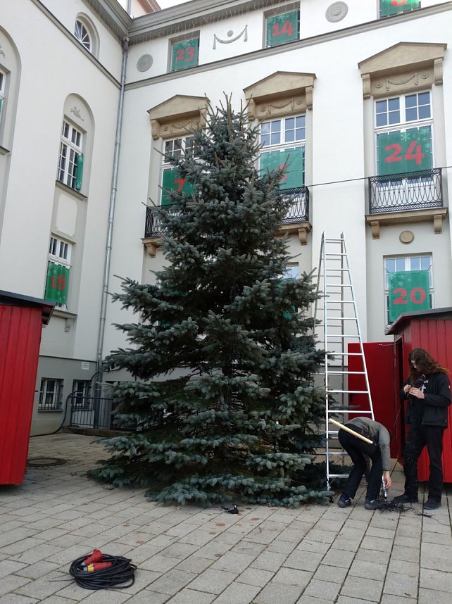 Theaterplatz vs Blasiikirchlatz