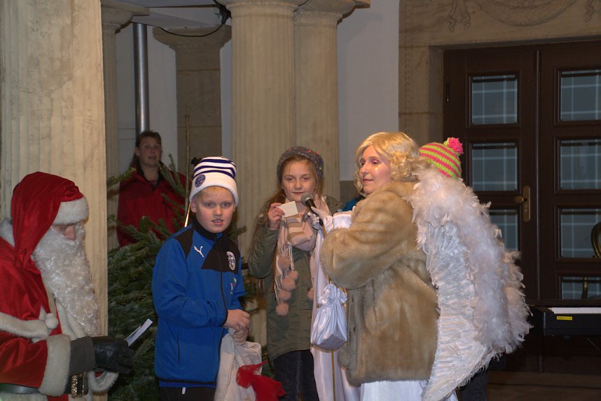 Wacker als Pate f&uuml;r das f&uuml;nfte Fenster