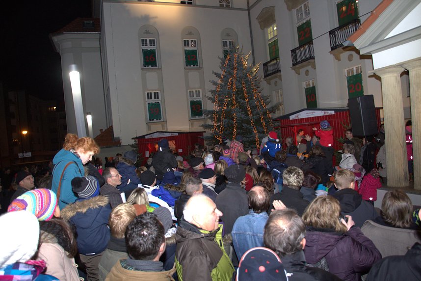 Wacker als Pate f&uuml;r das f&uuml;nfte Fenster