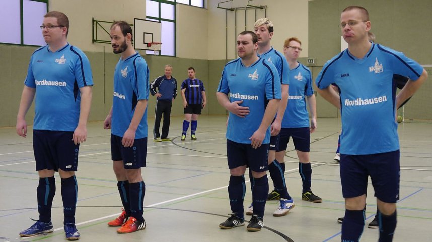 Nordh&auml;user Werkst&auml;tten gewinnen beim Fu&szlig;ballturnier